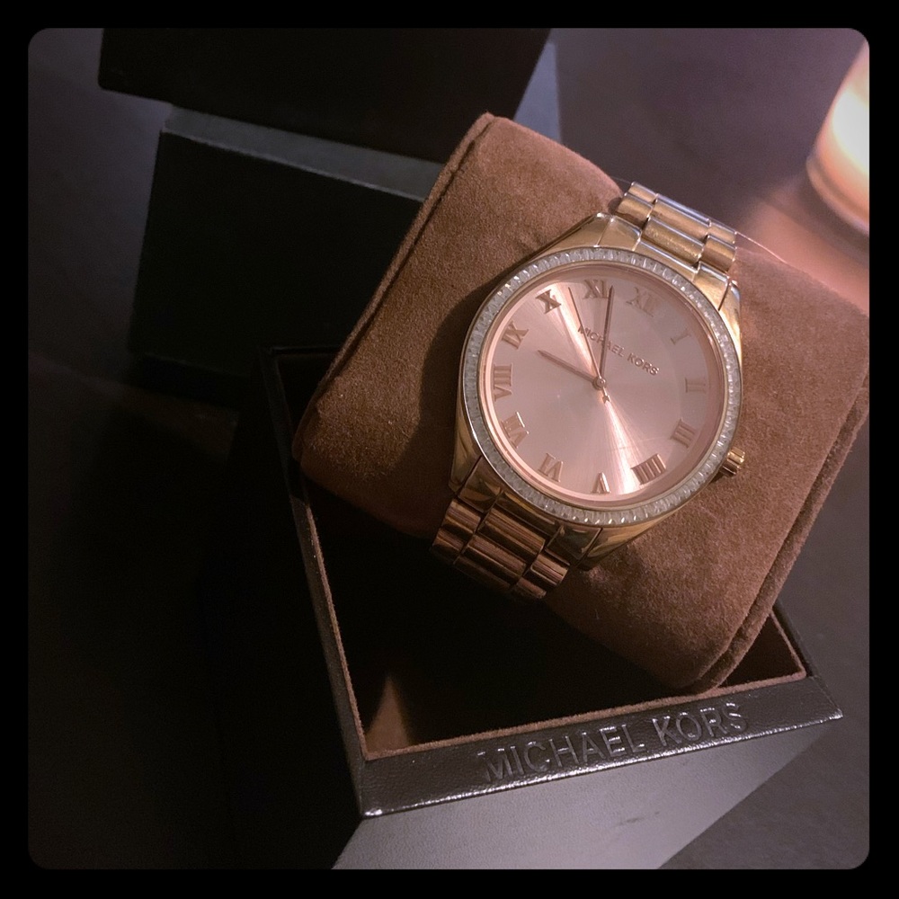 Michael Kors rose gold watch